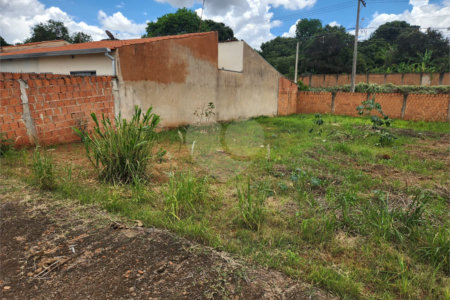 Terreno à venda em Parque Alvorada, Araraquara, SP