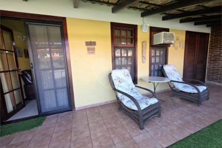 Casa à venda com 4 quartos, sendo 2 suítes, em Geribá, Armação dos Búzios, RJ