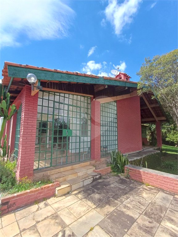 Chácara à venda com 3 quartos, sendo 1 suíte,  em Do Carmo (canguera), São Roque, SP