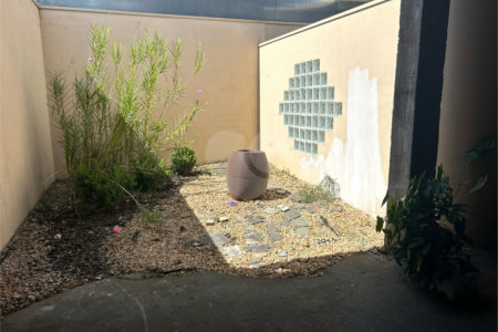Casa à venda com 3 quartos, sendo 2 suítes, em Jardim de Cresci, São Carlos, SP