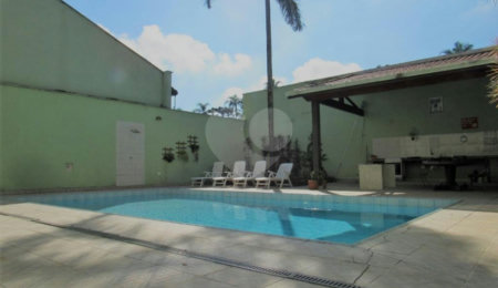 Casa à venda com 4 suítes em Alto da Boa Vista, São Paulo, SP