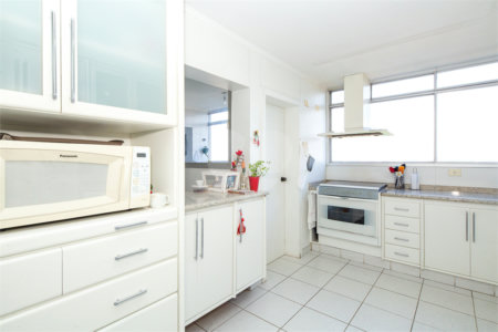 Apartamento à venda com 3 quartos, sendo 2 suítes,  em Alto da Boa Vista, São Paulo, SP