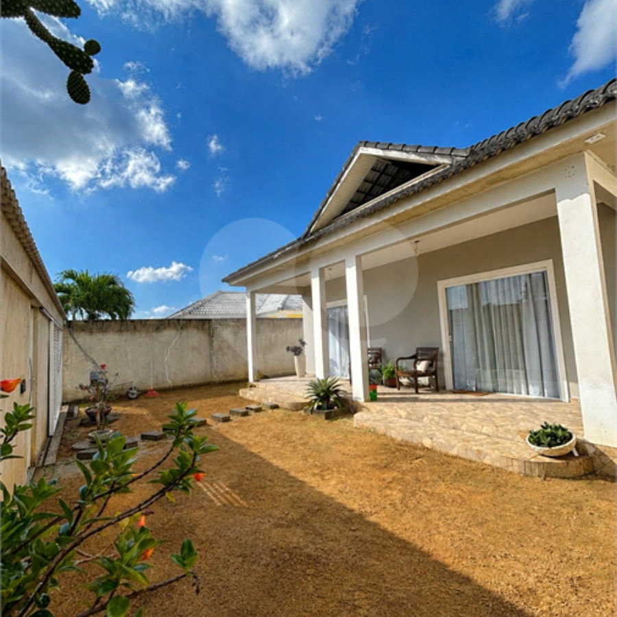 Casa à venda com 2 quartos, sendo 1 suíte, no condomínio Residencial Green Ville, Rio de Janeiro - RJ