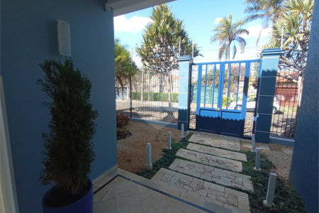 Casa à venda com 3 suítes em Vila Nastri, Itapetininga, SP