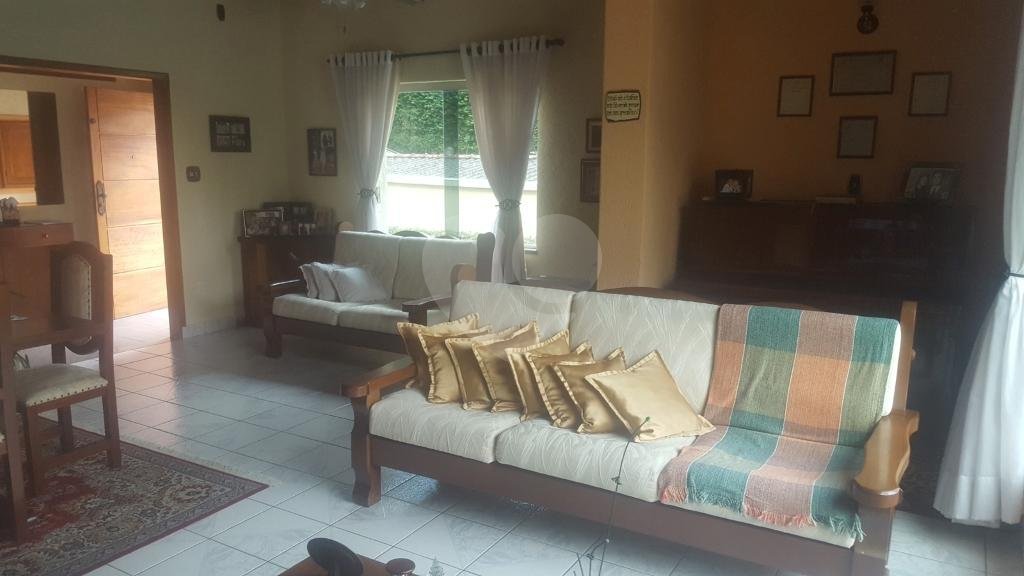 Casa à venda com 3 quartos, sendo 1 suíte, em Tremembé, São Paulo, SP
