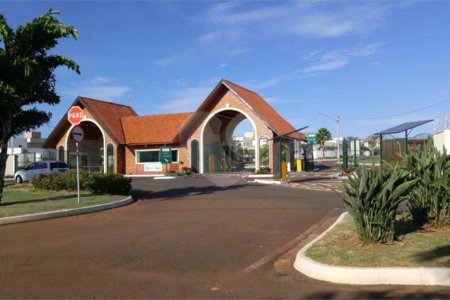 Casa à venda com 3 suítes no condomínio Reserva Real, Paulínia - SP