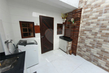 Sobrado à venda com 2 quartos, sendo 1 suíte,  em Vila Gomes Cardim, São Paulo, SP