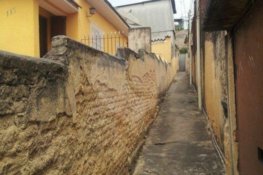 Terreno à venda com 6 quartos, sendo 2 suítes, em Vila Maria Alta, São Paulo, SP