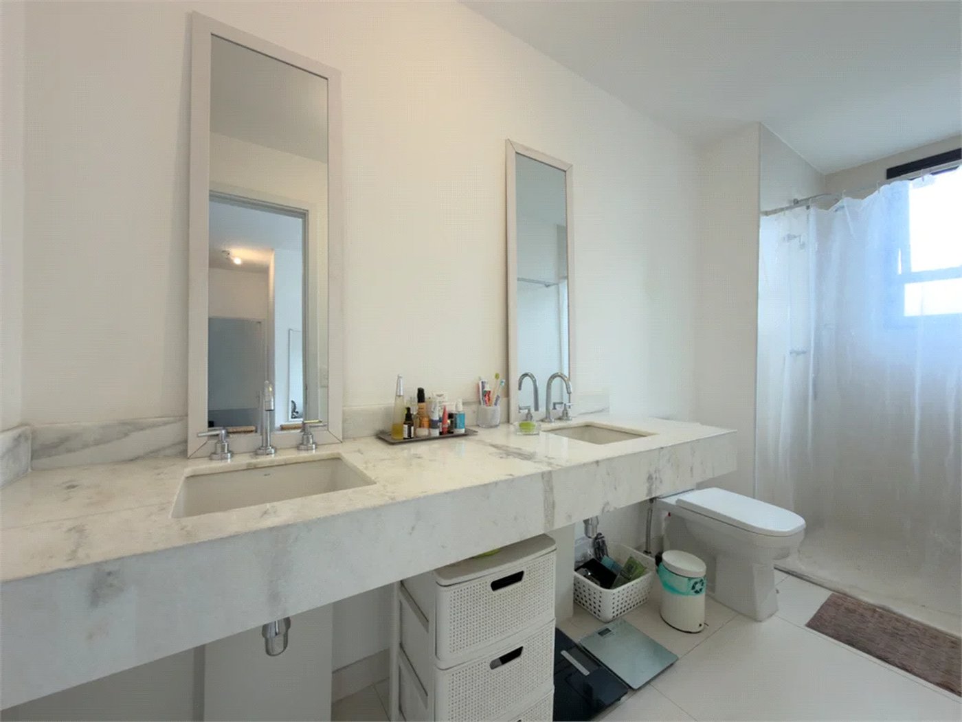 Apartamento à venda com 3 suítes em Pinheiros, São Paulo, SP