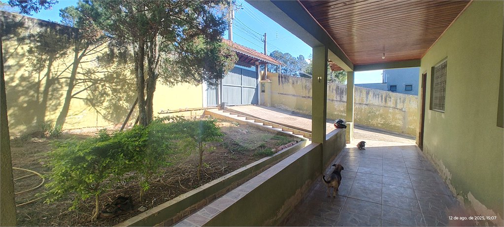 Chácara à venda com 3 quartos, sendo 1 suíte, no Centro, Nazaré Paulista, SP