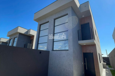 Casa à venda com 3 quartos, sendo 1 suíte, em Vila Petrópolis, Atibaia, SP