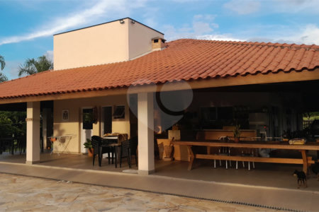 Sítio à venda com 3 quartos, sendo 1 suíte, em Recanto dos Bandeirantes, Porto Feliz, SP