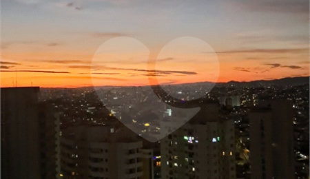 Apartamento à venda com 2 quartos, sendo 1 suíte,  em Santa Teresinha, São Paulo, SP