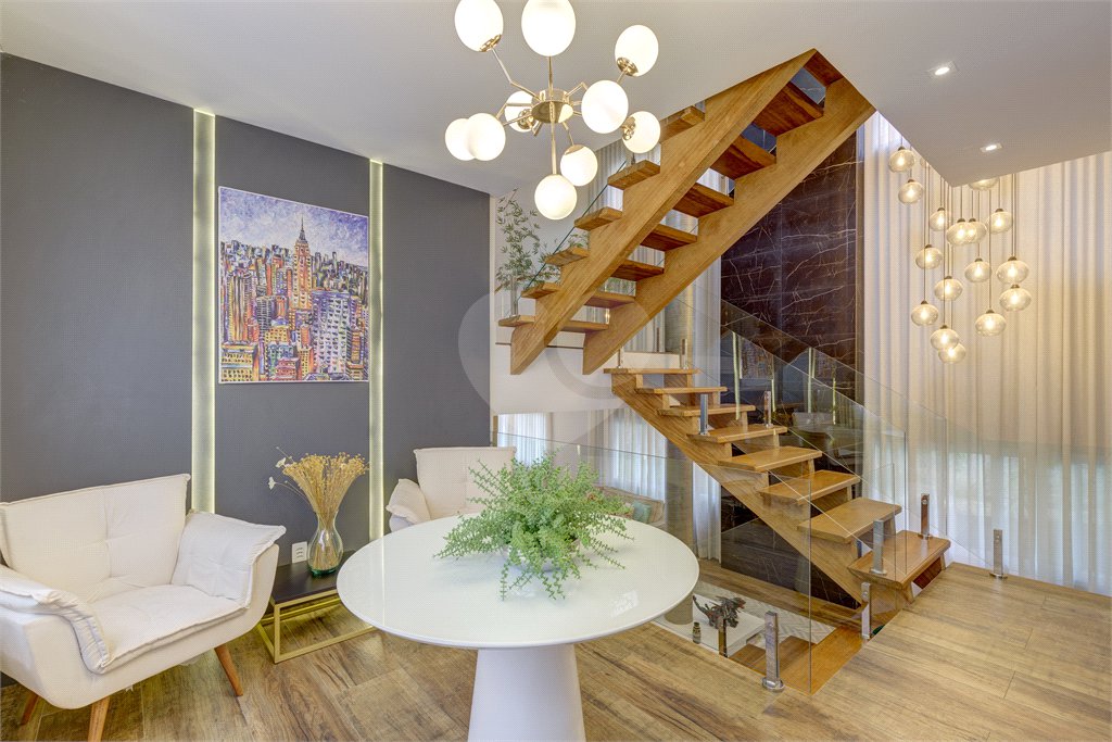 Casa à venda com 4 suítes em Chácara Flora, São Paulo, SP