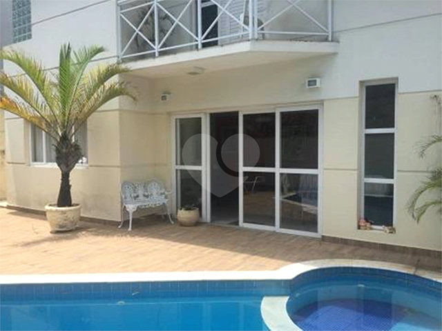 Casa à venda com 4 quartos, sendo 3 suítes,  no condomínio Residencial Nova Cantareira, São Paulo - SP