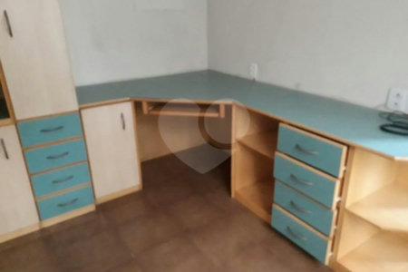 Sobrado à venda com 4 quartos em Brooklin Paulista, São Paulo, SP