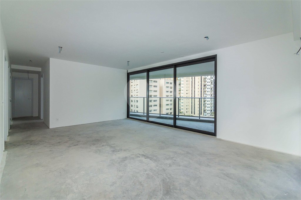 Apartamento à venda com 3 suítes em Vila Olímpia, São Paulo, SP