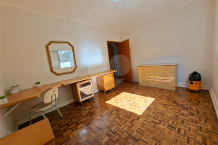 Sobrado para alugar com 4 quartos, sendo 1 suíte, em Água Fria, São Paulo, SP