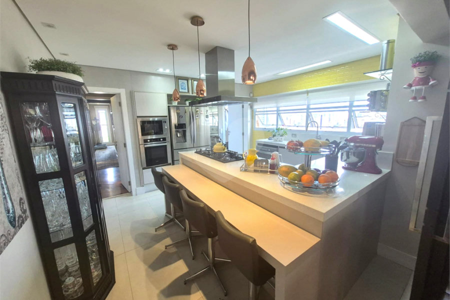 Apartamento à venda com 4 quartos, sendo 3 suítes, em Água Fria, São Paulo, SP