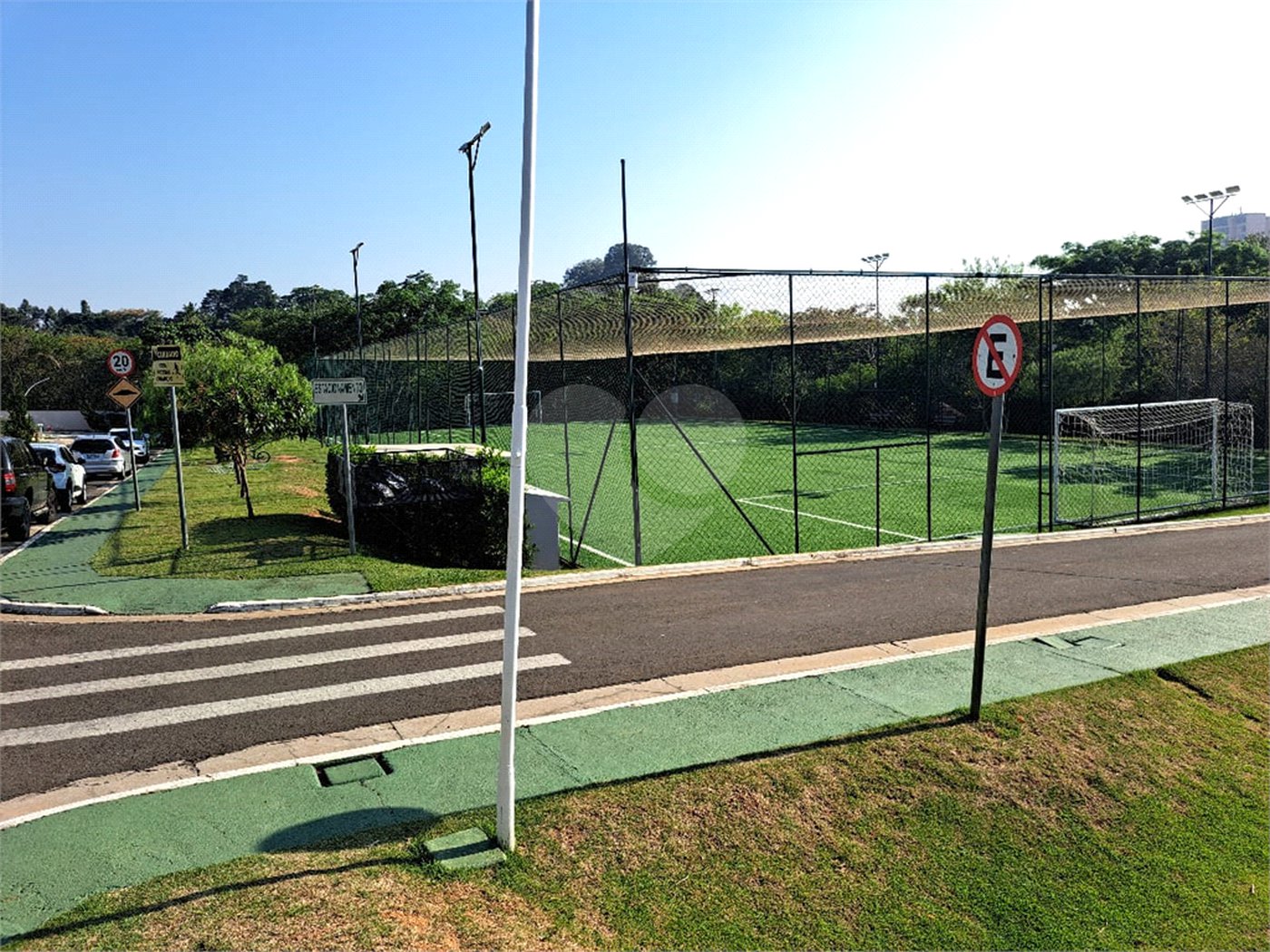 Terreno à venda no condomínio Residencial Maria Dulci, Indaiatuba - SP