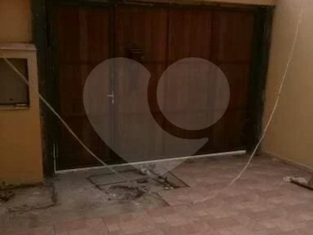 Sobrado à venda com 3 quartos, sendo 2 suítes,  em Vila Sônia, São Paulo, SP