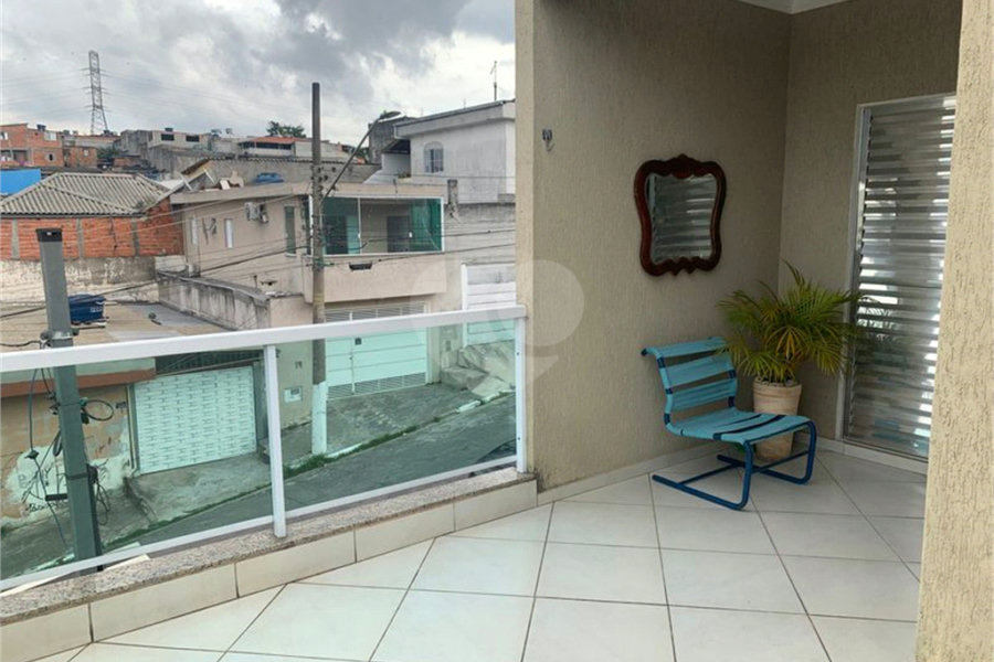 Sobrado à venda com 4 quartos, sendo 1 suíte, em Horto, São Paulo, SP