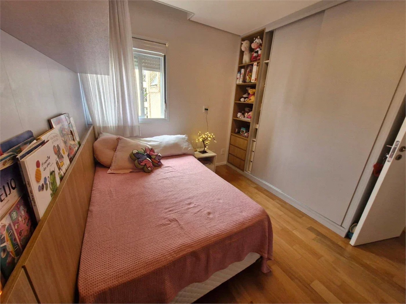 Apartamento à venda com 3 suítes em Vila Suzana, São Paulo, SP