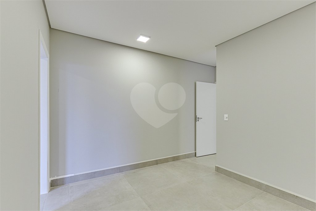 Casa à venda com 4 suítes no condomínio Carmen, São Paulo - SP