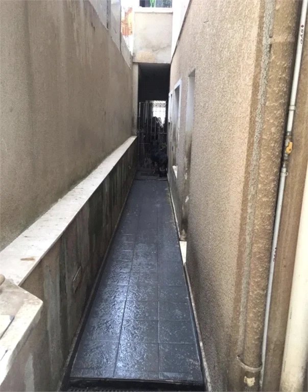 Sobrado à venda com 5 quartos em Santa Maria, Osasco, SP