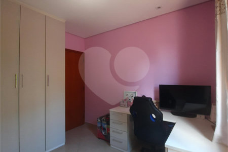 Sobrado à venda com 3 quartos, sendo 1 suíte,  em Jardim Nathalie, Mogi das Cruzes, SP
