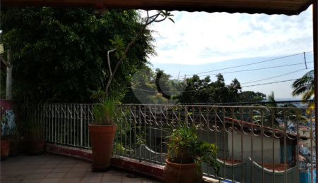 Sobrado à venda com 3 quartos, sendo 1 suíte,  em Tremembé, São Paulo, SP