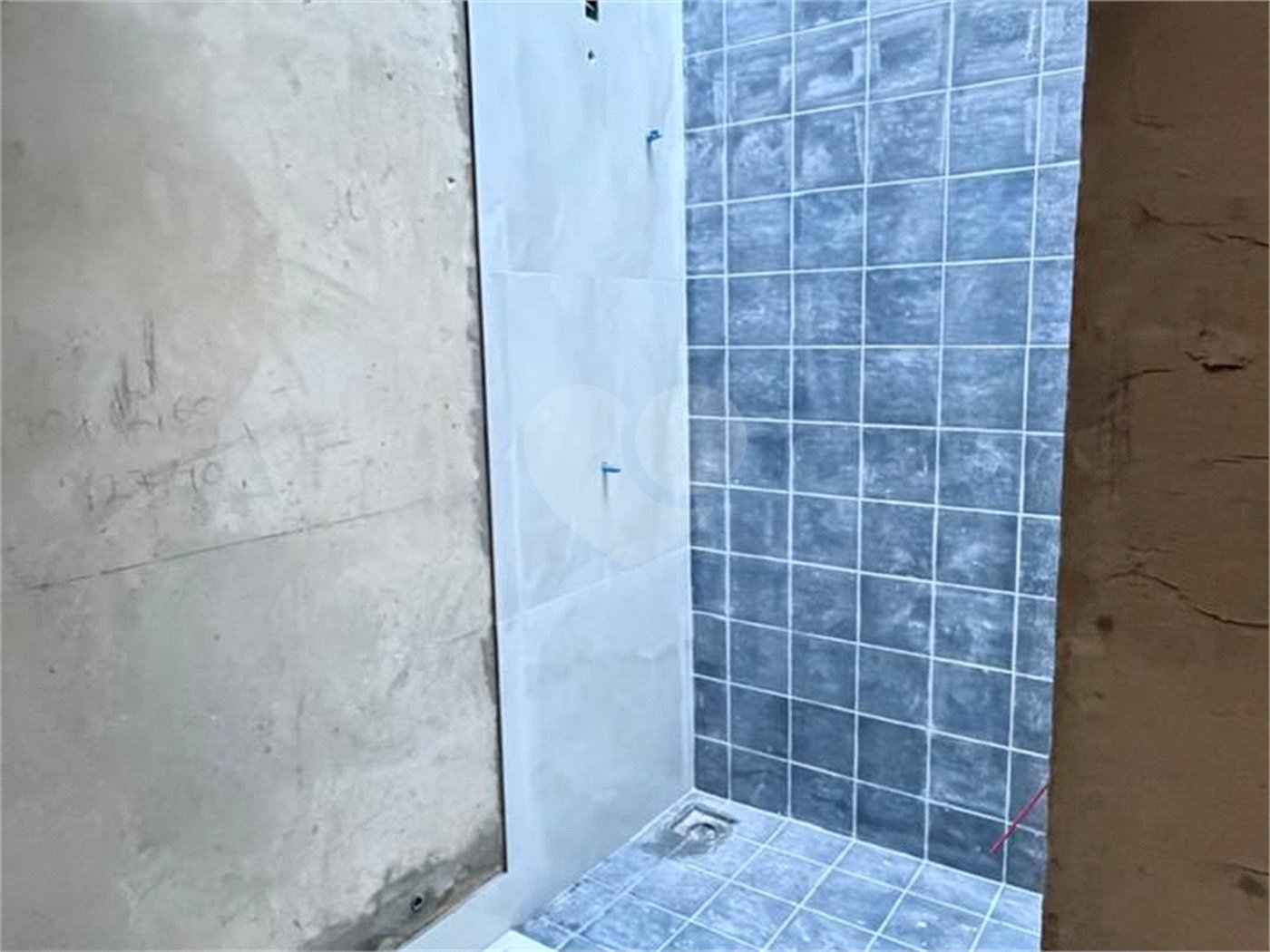 Casa à venda com 3 quartos, sendo 1 suíte,  no condomínio Horto Florestal Villagio, Sorocaba - SP