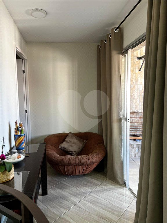 Apartamento à venda com 4 quartos, sendo 1 suíte, em Parque Tomas Saraiva, São Paulo, SP