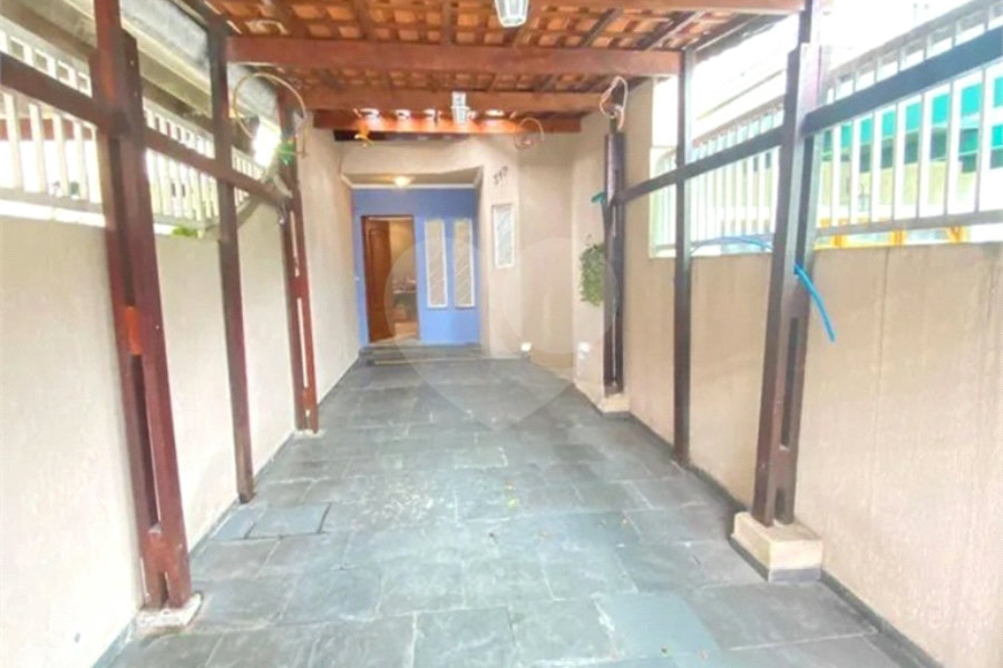 Sobrado à venda com 2 quartos, sendo 1 suíte,  em Jardim Regina, São Paulo, SP