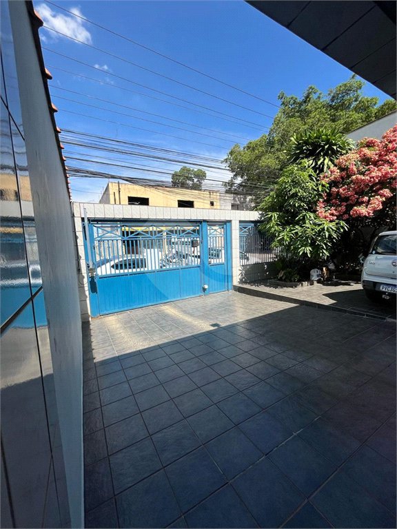 Casa à venda com 3 quartos, sendo 1 suíte,  em Jardim Casablanca, São Paulo, SP