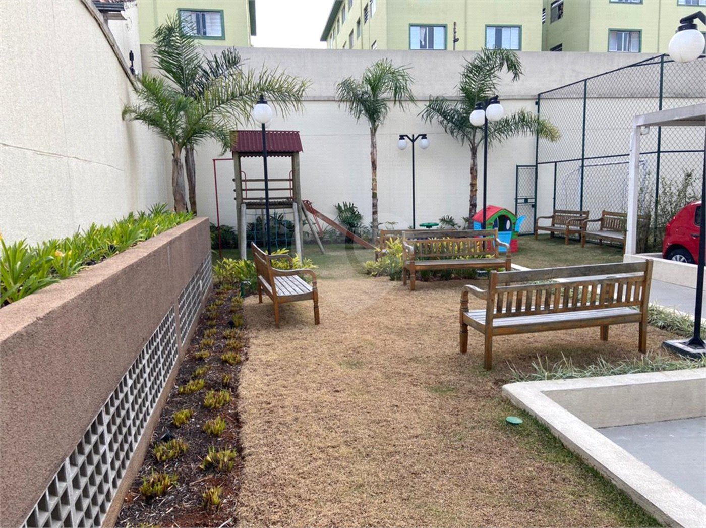 Apartamento à venda com 2 quartos, sendo 1 suíte,  em Vila Guarani (z Sul), São Paulo, SP
