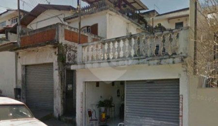 Casa à venda com 4 quartos, sendo 2 suítes,  em Horto Florestal, São Paulo, SP