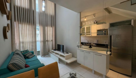 Apartamento com 2 dormitórios à venda, 78 m² por R$ 640.000,00 - Gonzaga - Santos/SP