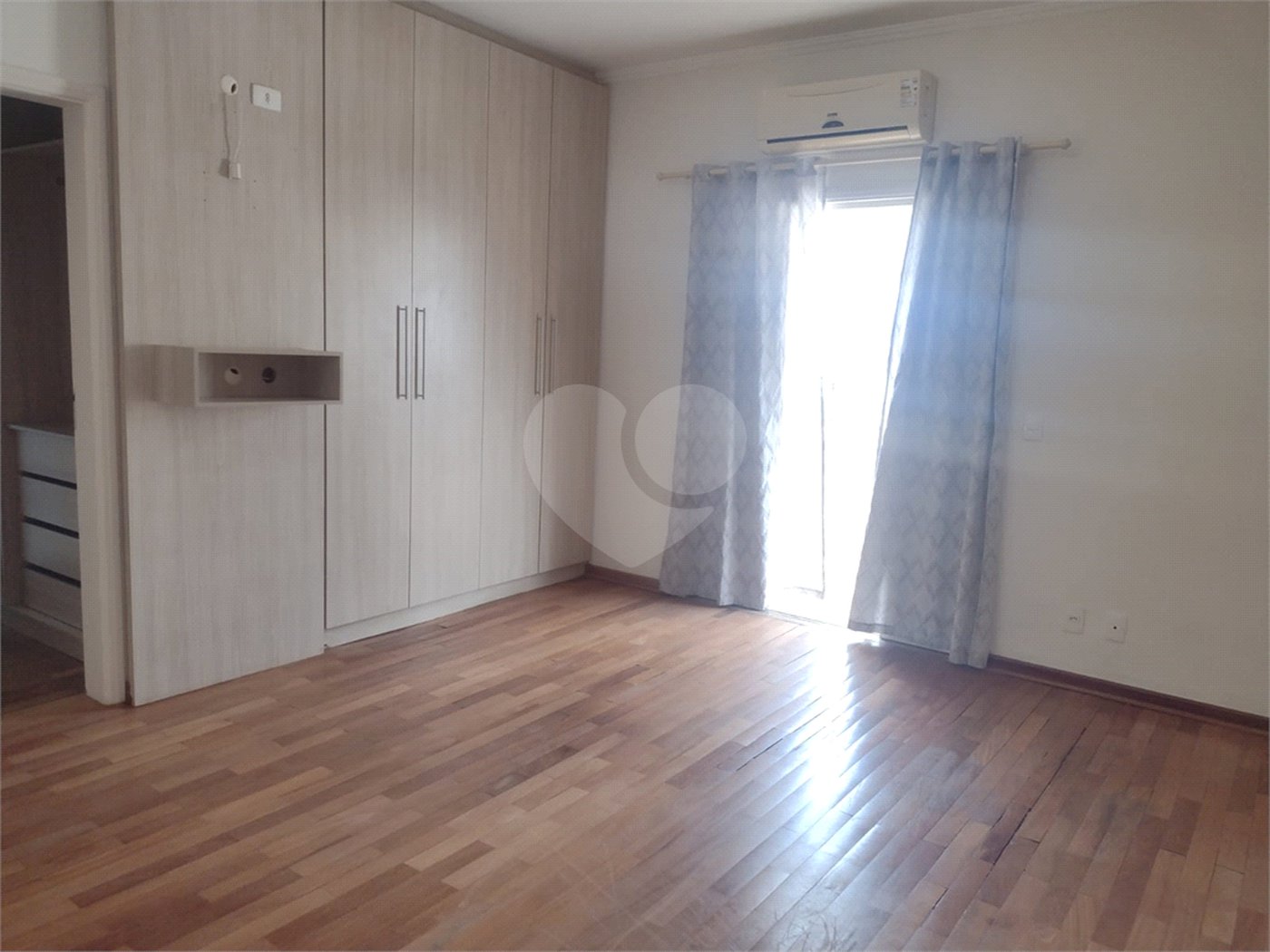 Casa para alugar com 3 suítes em Loteamento Aldeia da Mata, Votorantim, SP