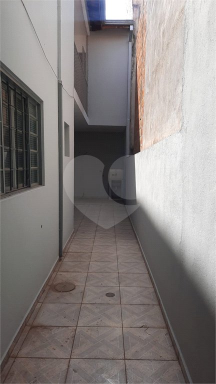 Sobrado à venda com 4 quartos, sendo 1 suíte, em Jardim Hubert, Indaiatuba, SP