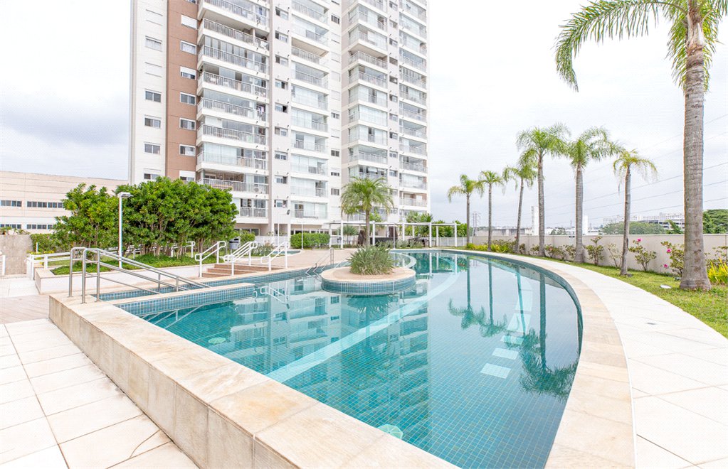 Apartamento à venda com 2 quartos, sendo 1 suíte, em Santo Amaro, São Paulo, SP