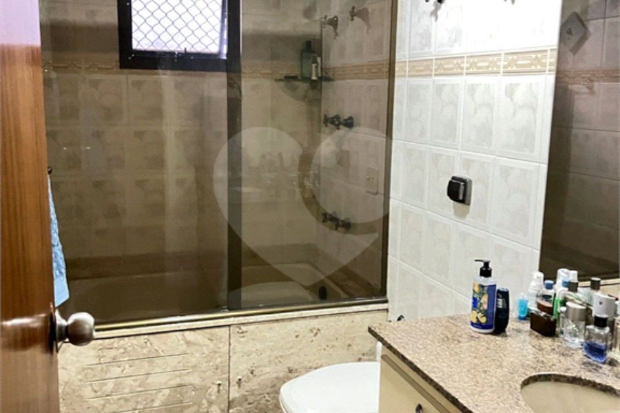 Apartamento à venda com 3 quartos, sendo 1 suíte, em Santana, São Paulo, SP
