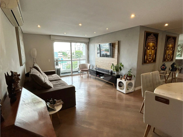 Apartamento à venda com 3 quartos, sendo 1 suíte,  em Parque Novo Mundo, São Paulo, SP