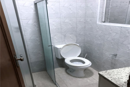 Casa Térrea à venda com 3 quartos, sendo 2 suítes, em Vila Gustavo, São Paulo, SP