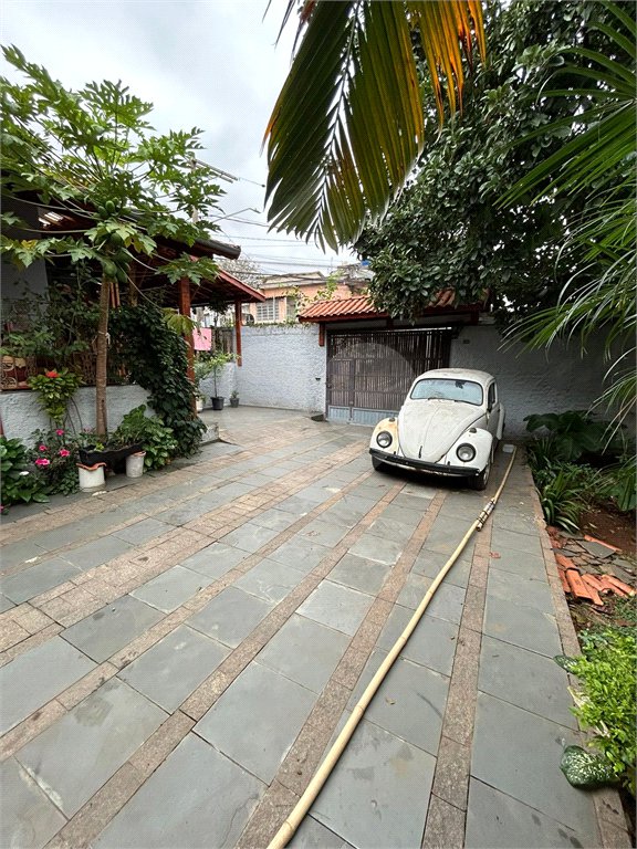 Casa à venda com 3 quartos em Parque Sonia, São Paulo, SP