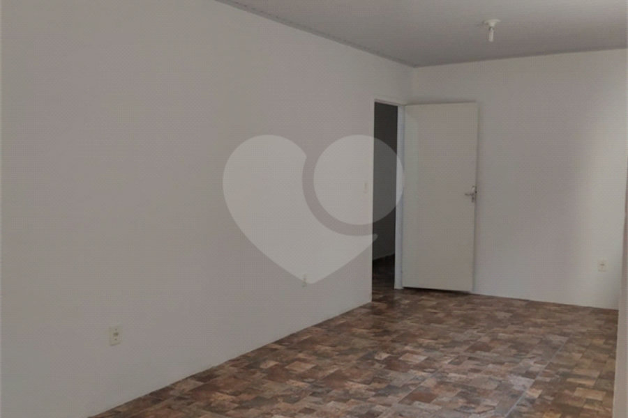 Casa à venda ou para alugar com 6 quartos, sendo 3 suítes, em Tremembé, São Paulo, SP
