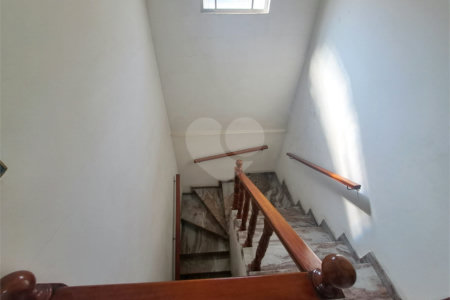 Sobrado à venda com 3 quartos em Jardim Guanca, São Paulo, SP