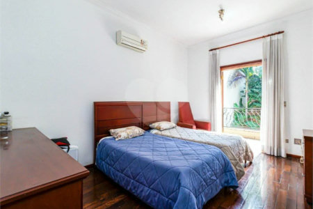 Casa à venda com 4 suítes em Morumbi, São Paulo, SP