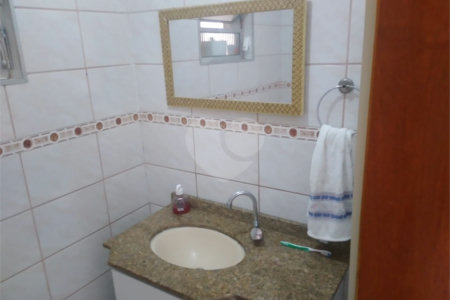 Sobrado à venda com 3 quartos em Vila Mazzei, São Paulo, SP