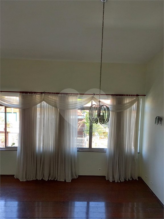 Sobrado à venda com 5 quartos, sendo 2 suítes,  em Tremembé, São Paulo, SP